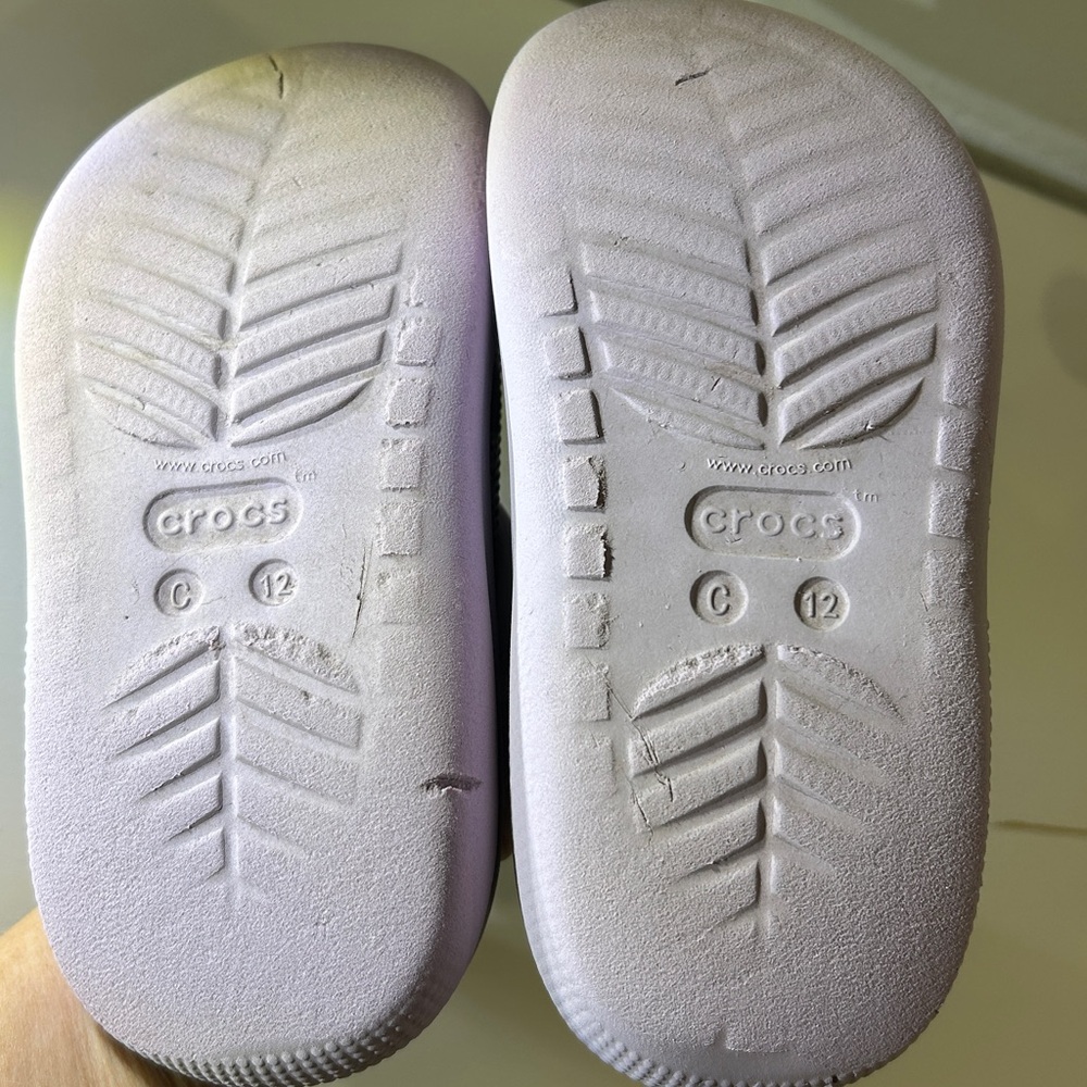 Crocs Kids Cutie Crush Platform Clog Sandal, Size 12 - Picture 8 of 11